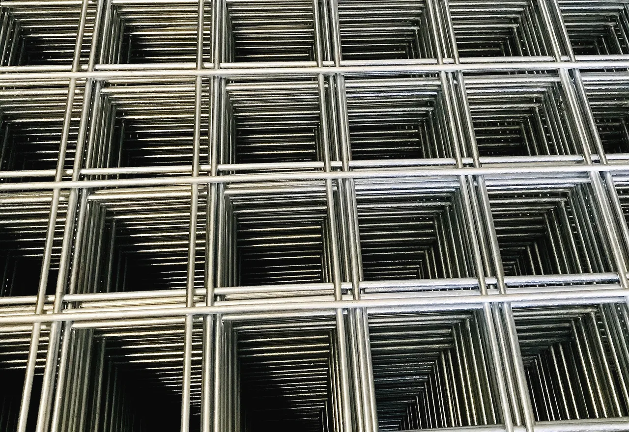 BRC roll top fence panel with safe curved edges