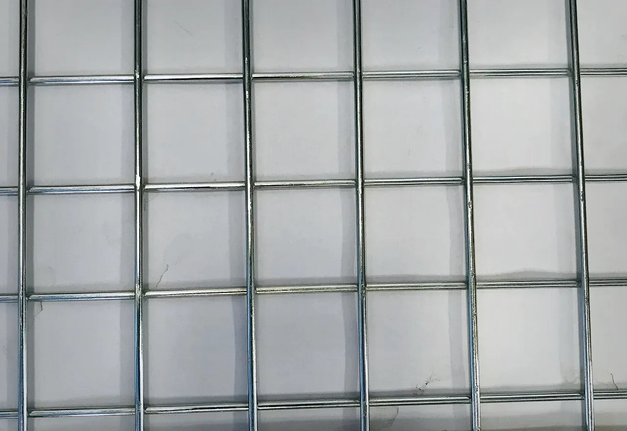 double wire welded mesh fence panel with twin horizontal wires and square post system